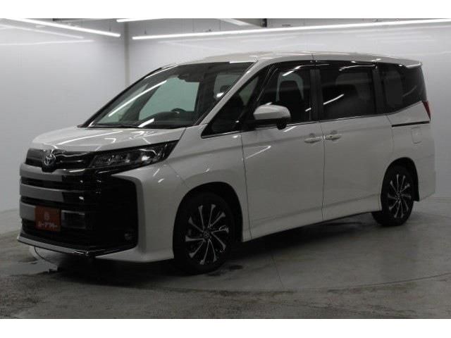 TOYOTA NOAH HYBRID 2022 Image 31