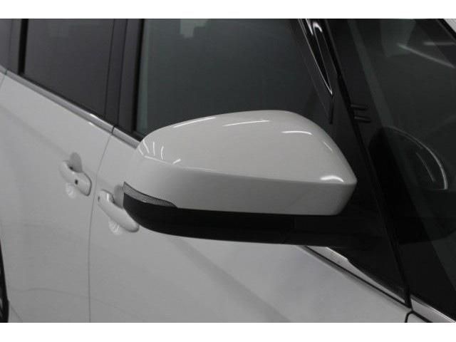 TOYOTA NOAH HYBRID 2022 Image 31