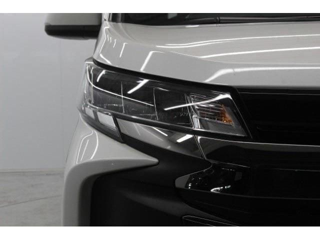 TOYOTA NOAH HYBRID 2022 Image 31