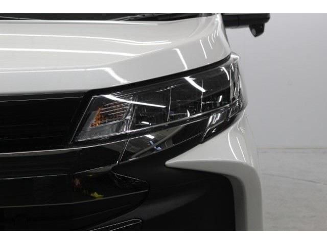 TOYOTA NOAH HYBRID 2022 Image 31