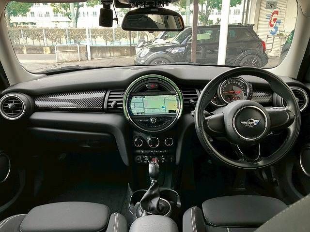 BMW MINI COOPER S 5D 2015 Image 31