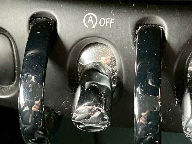 BMW MINI COOPER S 5D 2015 Image 31