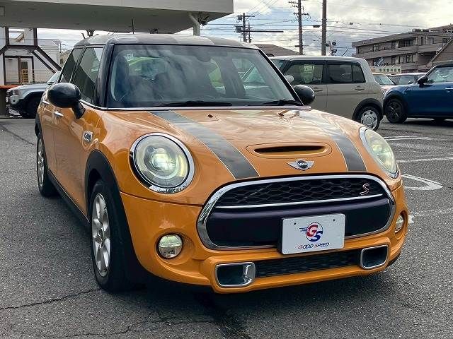 BMW MINI COOPER S 5D 2015 Image 31