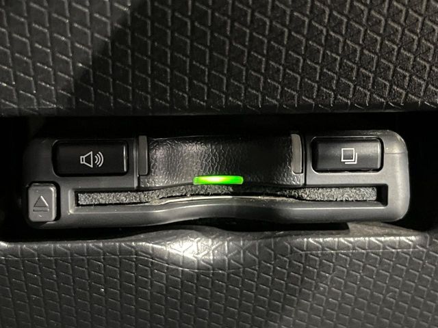 DAIHATSU TANTO CUSTOM 4WD 2021 Image 31