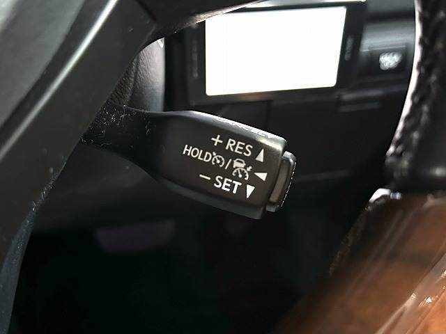 TOYOTA LEXUS LX570 AWD 2015 Image 31