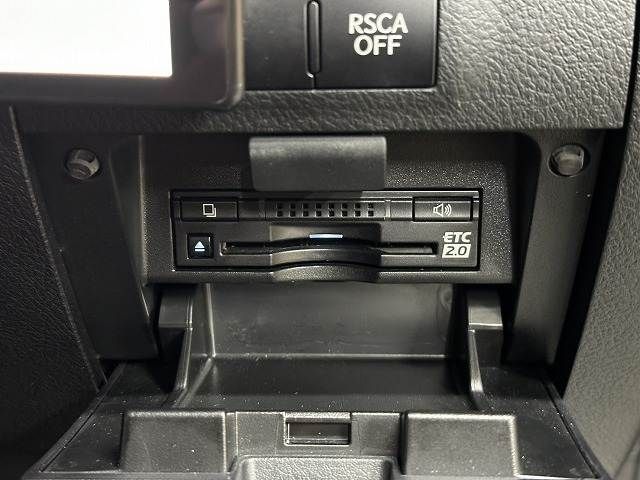 TOYOTA LEXUS LX570 AWD 2015 Image 31