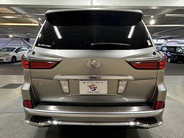 TOYOTA LEXUS LX570 AWD 2015 Image 31