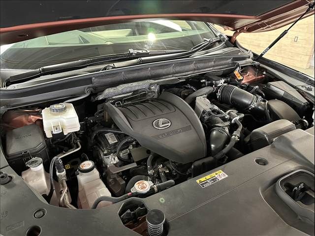 TOYOTA LEXUS RX500H 2023 Image 31