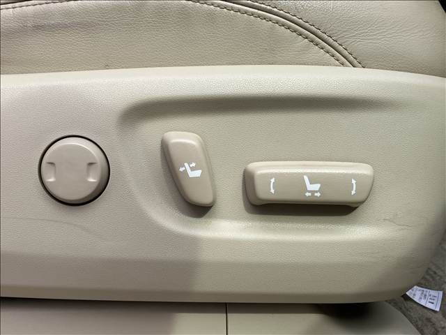 TOYOTA LANDCRUISER PRADO 2018 Image 31