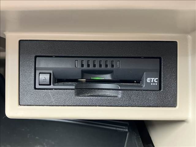 TOYOTA LANDCRUISER PRADO 2018 Image 31