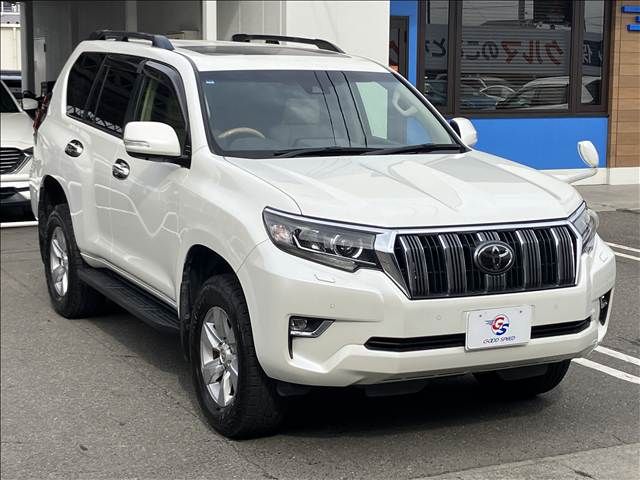 TOYOTA LANDCRUISER PRADO 2018 Image 31
