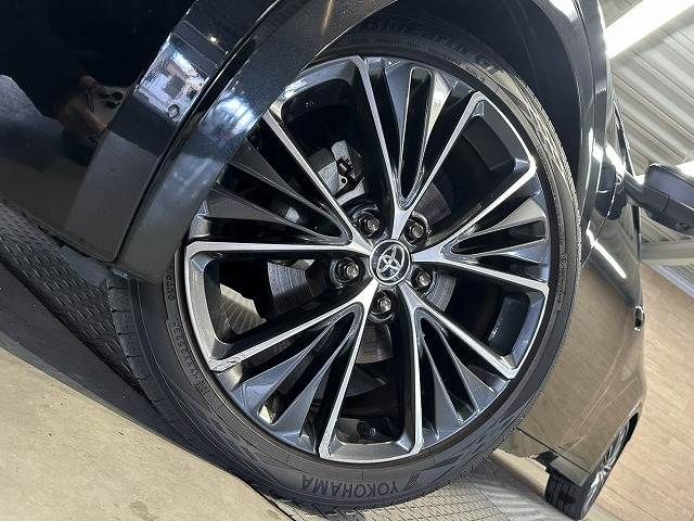 TOYOTA PRIUS 4WD 2023 Image 31