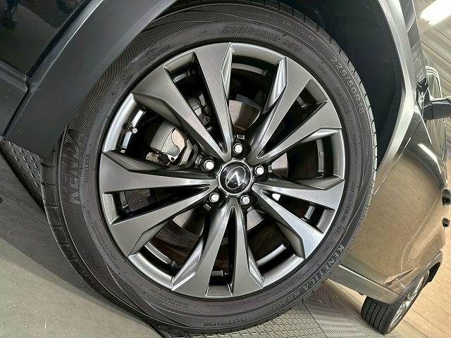 TOYOTA LEXUS UX250H 2020 Image 31