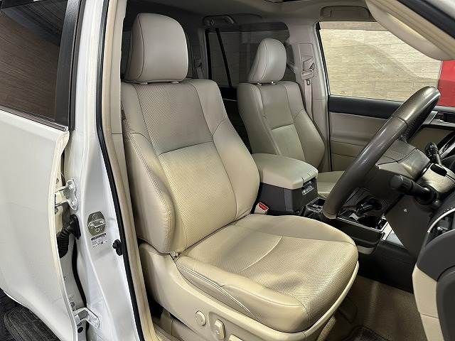 TOYOTA LANDCRUISER PRADO 2021 Image 31