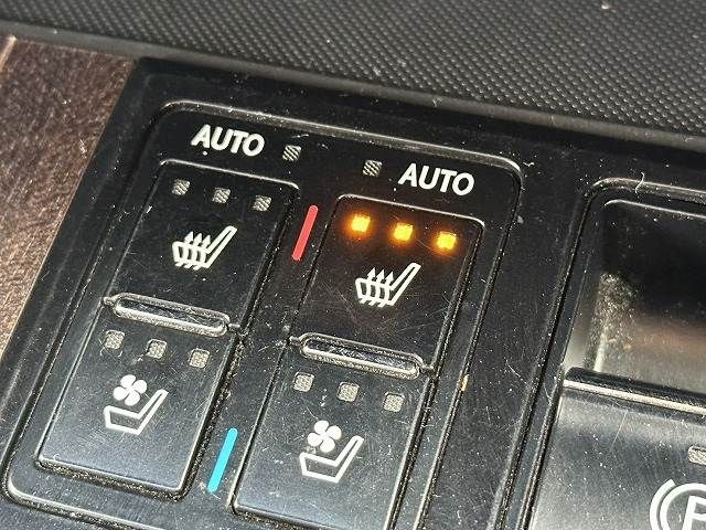 TOYOTA LEXUS RX200T 2016 Image 31