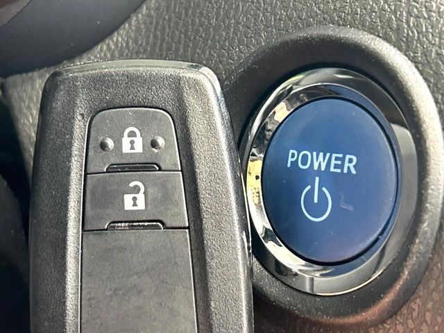 TOYOTA C-HR 2020 Image 31