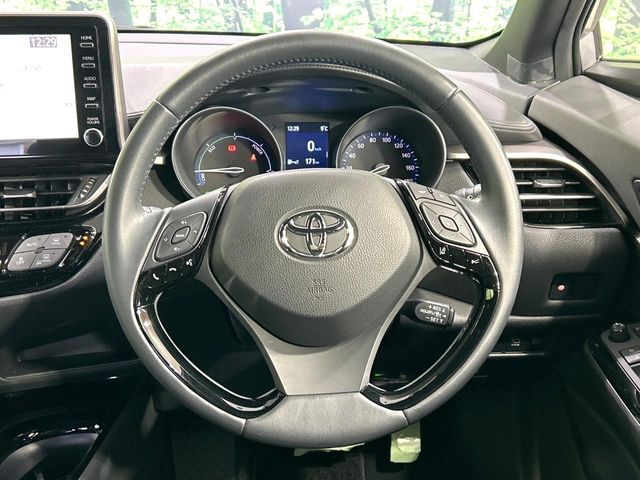 TOYOTA C-HR 2020 Image 31