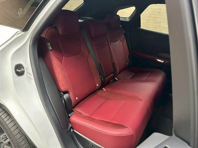 TOYOTA LEXUS RX500H 2023 Image 31