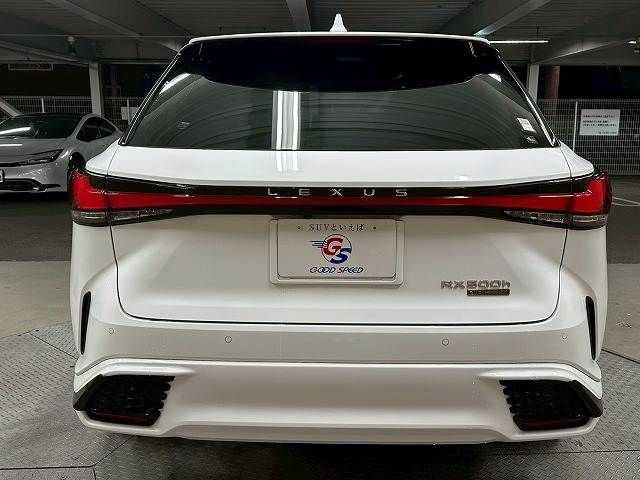 TOYOTA LEXUS RX500H 2023 Image 31