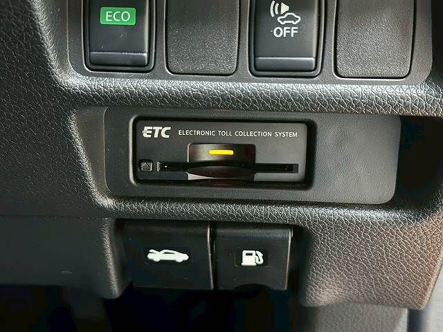 NISSAN X-TRAIL HYBRID 2WD 2018 Image 31