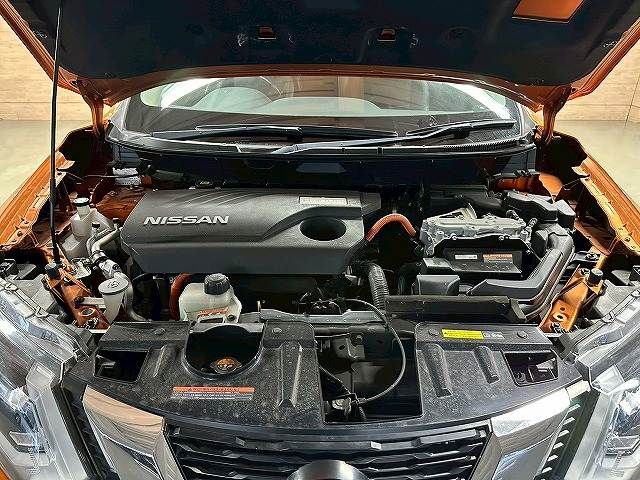 NISSAN X-TRAIL HYBRID 2WD 2018 Image 31