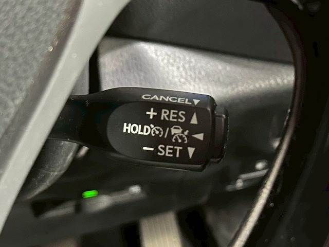 TOYOTA C-HR 2019 Image 31