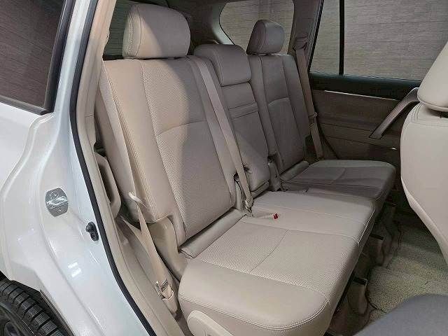 TOYOTA LANDCRUISER PRADO 2023 Image 31