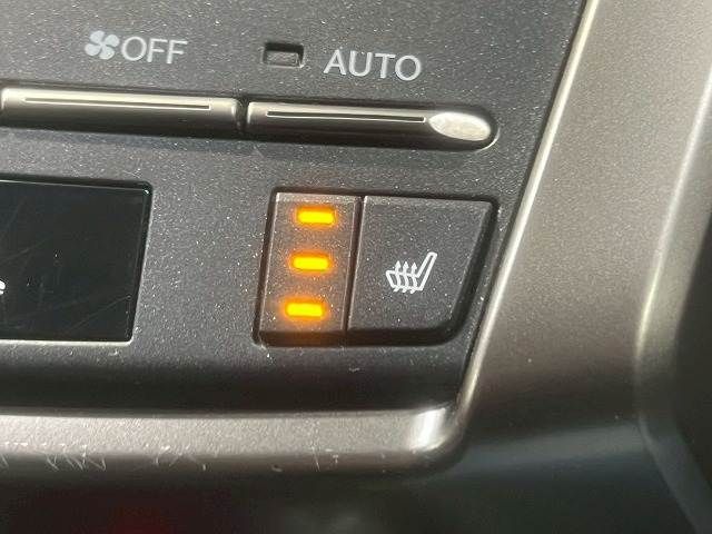 TOYOTA LEXUS NX300 2018 Image 31