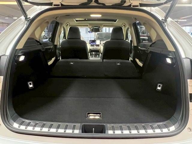 TOYOTA LEXUS NX300 2018 Image 31