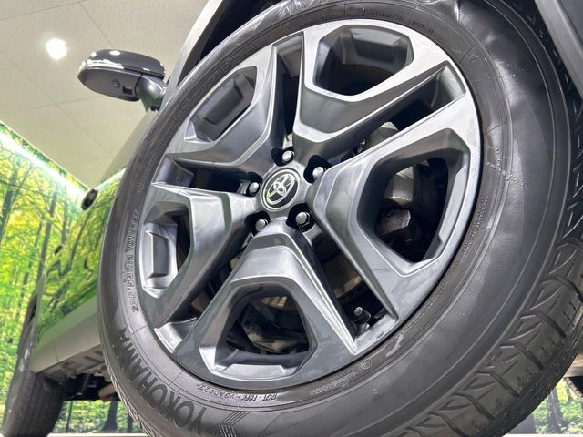 TOYOTA RAV4 HYBRID 4WD 2022 Image 31