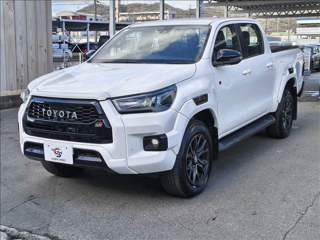 TOYOTA HILUX 4WD 2023 Image 31