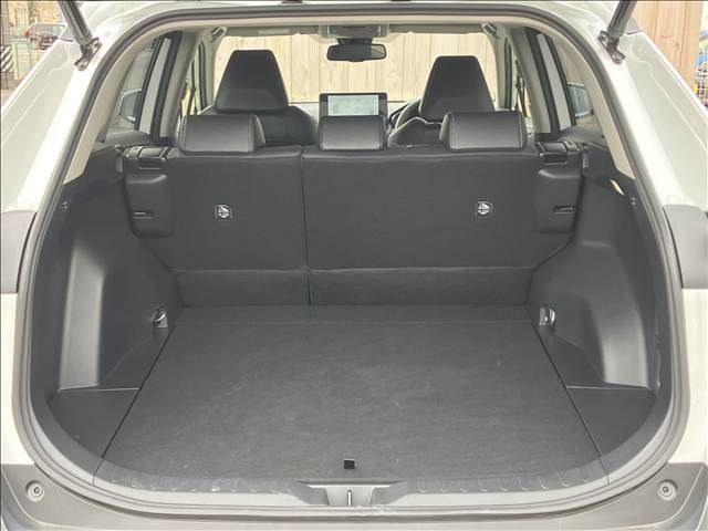 TOYOTA RAV4 HYBRID 4WD 2023 Image 31