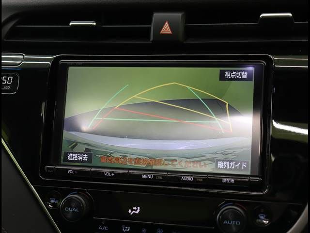 TOYOTA CAMRY HYBRID 2017 Image 31