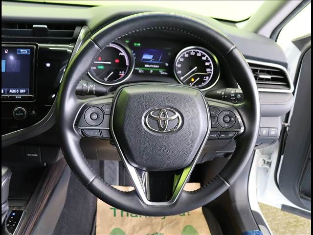 TOYOTA CAMRY HYBRID 2017 Image 31