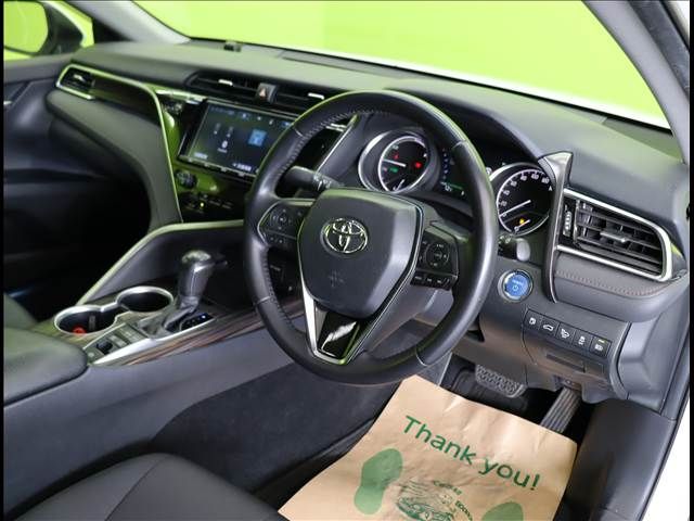 TOYOTA CAMRY HYBRID 2017 Image 31
