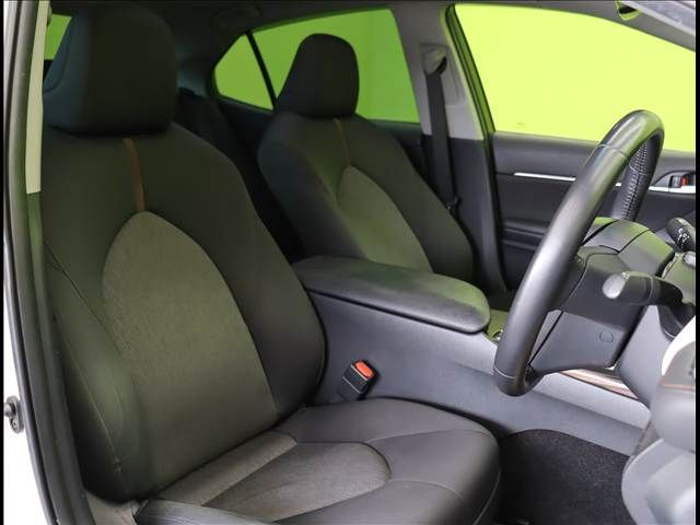 TOYOTA CAMRY HYBRID 2017 Image 31