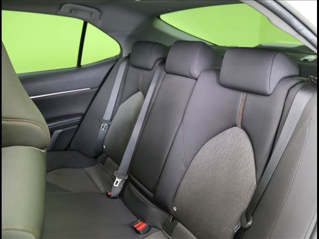 TOYOTA CAMRY HYBRID 2017 Image 31