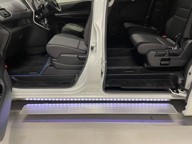 NISSAN SERENA  WG 2021 Image 31