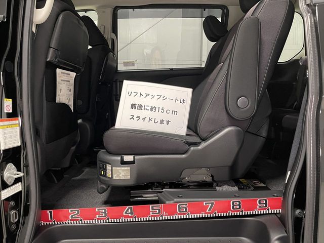 NISSAN SERENA  WG 2018 Image 31