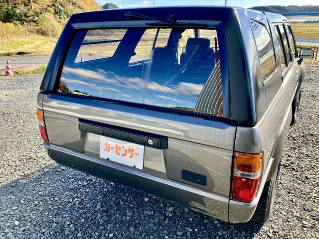 TOYOTA HILUXSURF VAN 4WD 1986 Image 31