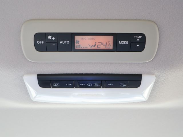 NISSAN SERENA  S-HYBRID 2018 Image 31