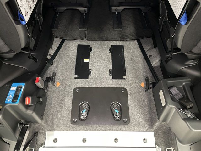 NISSAN SERENA  WG 2018 Image 31