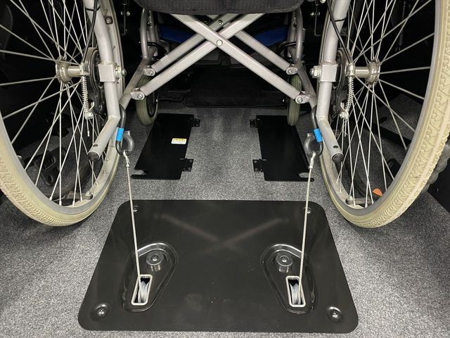 NISSAN SERENA  WG 2018 Image 31