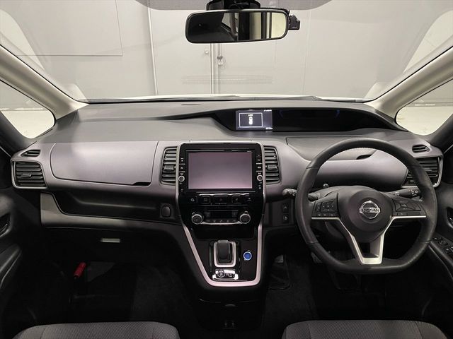 NISSAN SERENA  WG 2018 Image 31