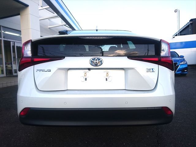 TOYOTA PRIUS 2022 Image 31