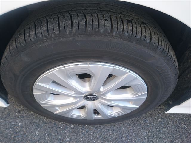 TOYOTA PRIUS 2022 Image 31