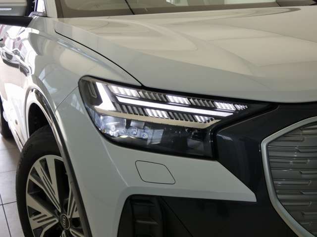 AUDI Q4 E-TRON SPORT 2024 Image 31