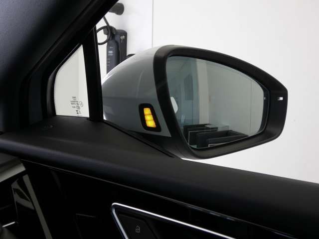 AUDI Q4 E-TRON SPORT 2024 Image 31