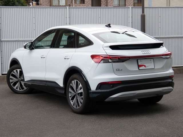 AUDI Q4 E-TRON SPORT 2023 Image 31