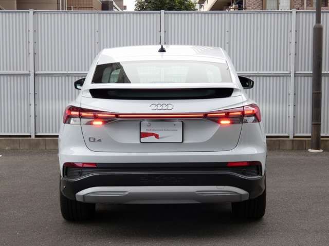 AUDI Q4 E-TRON SPORT 2023 Image 31